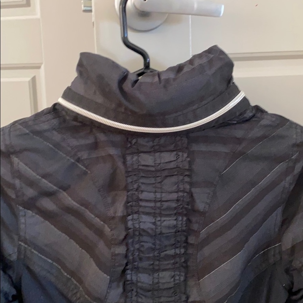 LULULEMON Jacket - Picture 5 of 8
